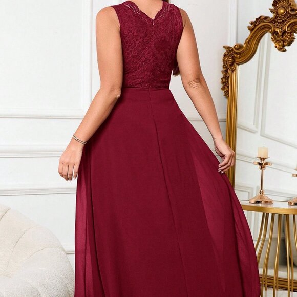 Burgundy Elegant Women's Plus Size Sleeveless Waist Cinched Party Dress - Picture 2 of 7